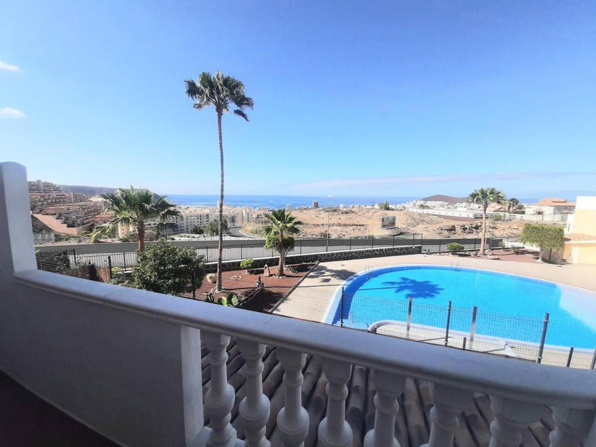 לוס כריסטיאנוס 1 Bedroom Giuly Sea Views In Los Cristianos מראה חיצוני תמונה