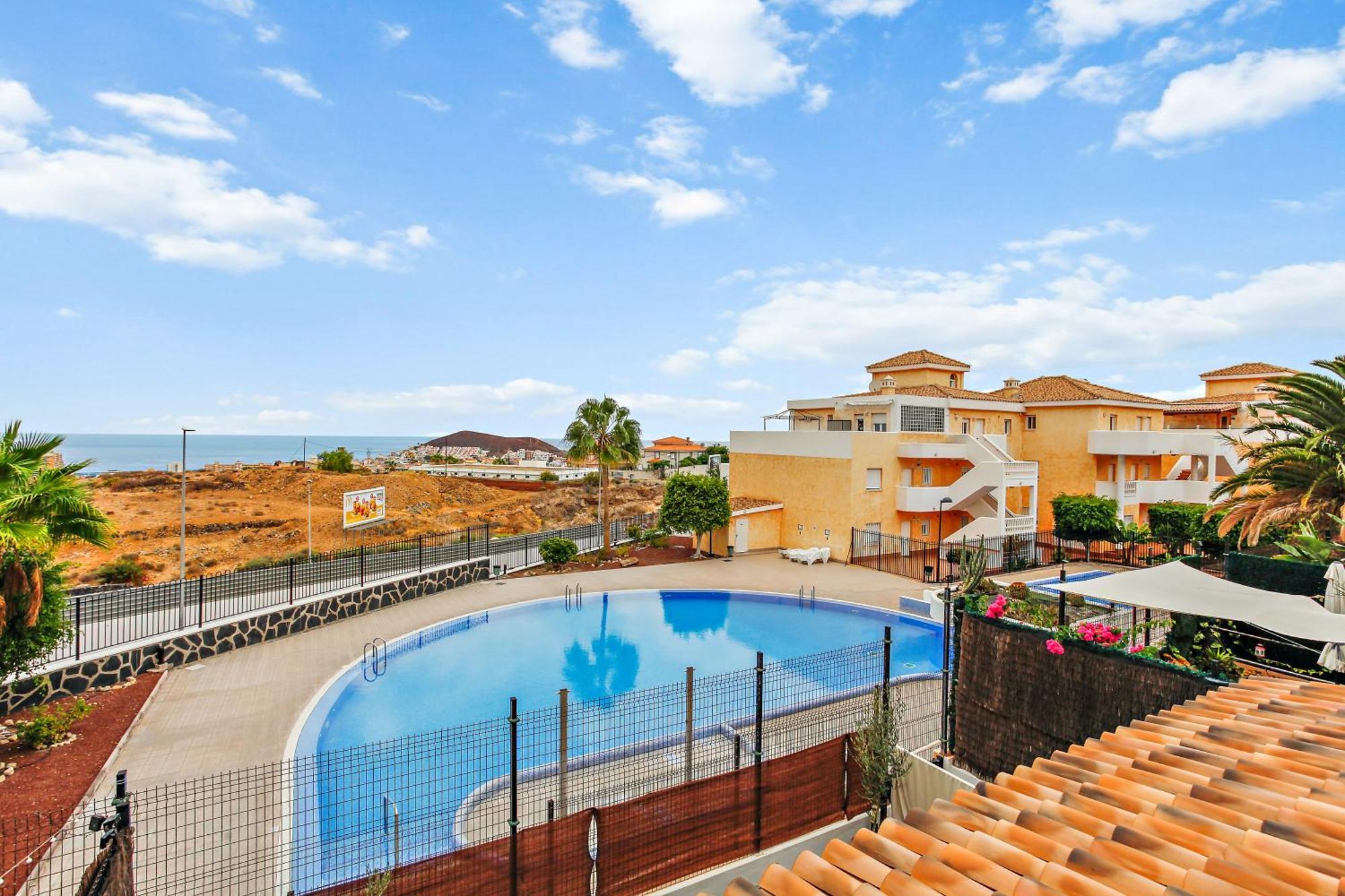 לוס כריסטיאנוס 1 Bedroom Giuly Sea Views In Los Cristianos מראה חיצוני תמונה