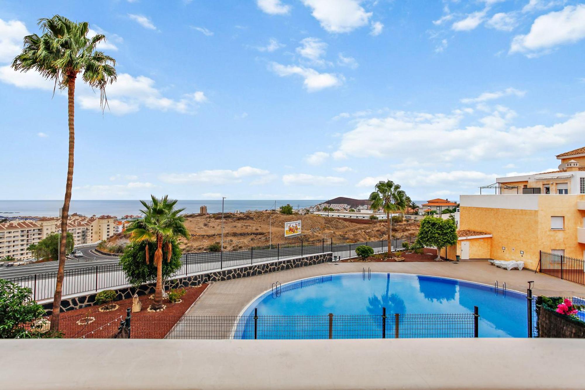 לוס כריסטיאנוס 1 Bedroom Giuly Sea Views In Los Cristianos מראה חיצוני תמונה